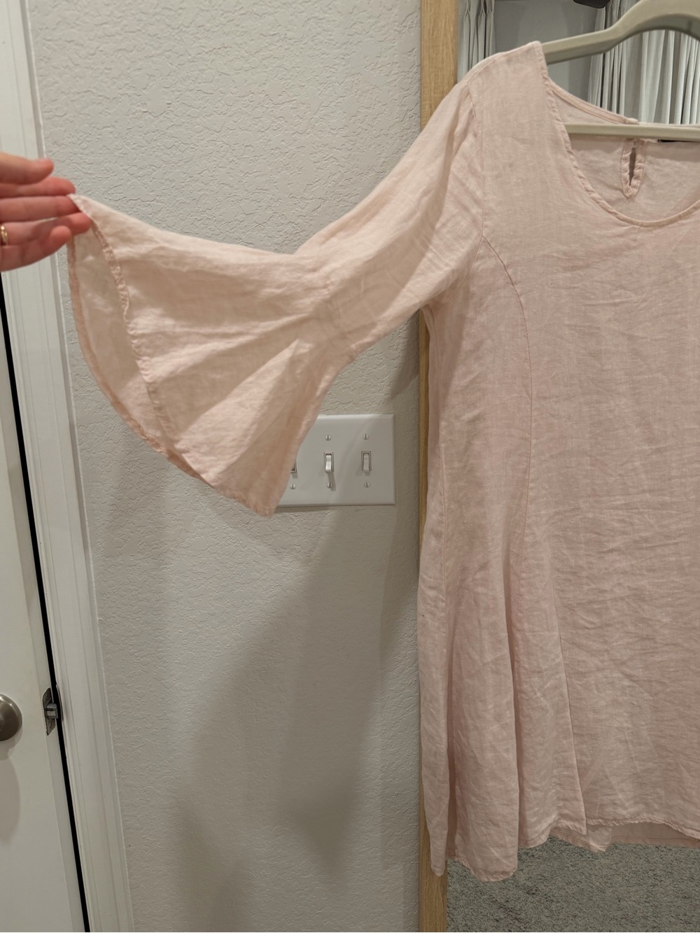 Lungo L'Arno 100% Linen Blush Pink Bell Sleeve Dress Made in Italy